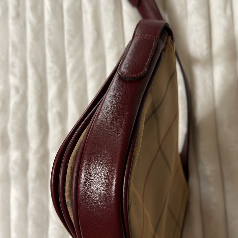 Burberrys Vintage Bag - Picture 5 of 16